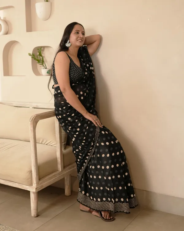 Multicolour_Cotton_Polka_Moonga_Hblock_Print_Saree_With_Tassels_For_Women